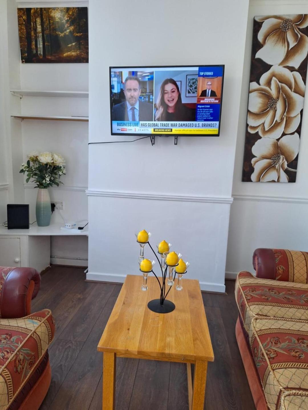 12 Cornwallis Lodge Family Room 2 Stoke-on-Trent Eksteriør bilde